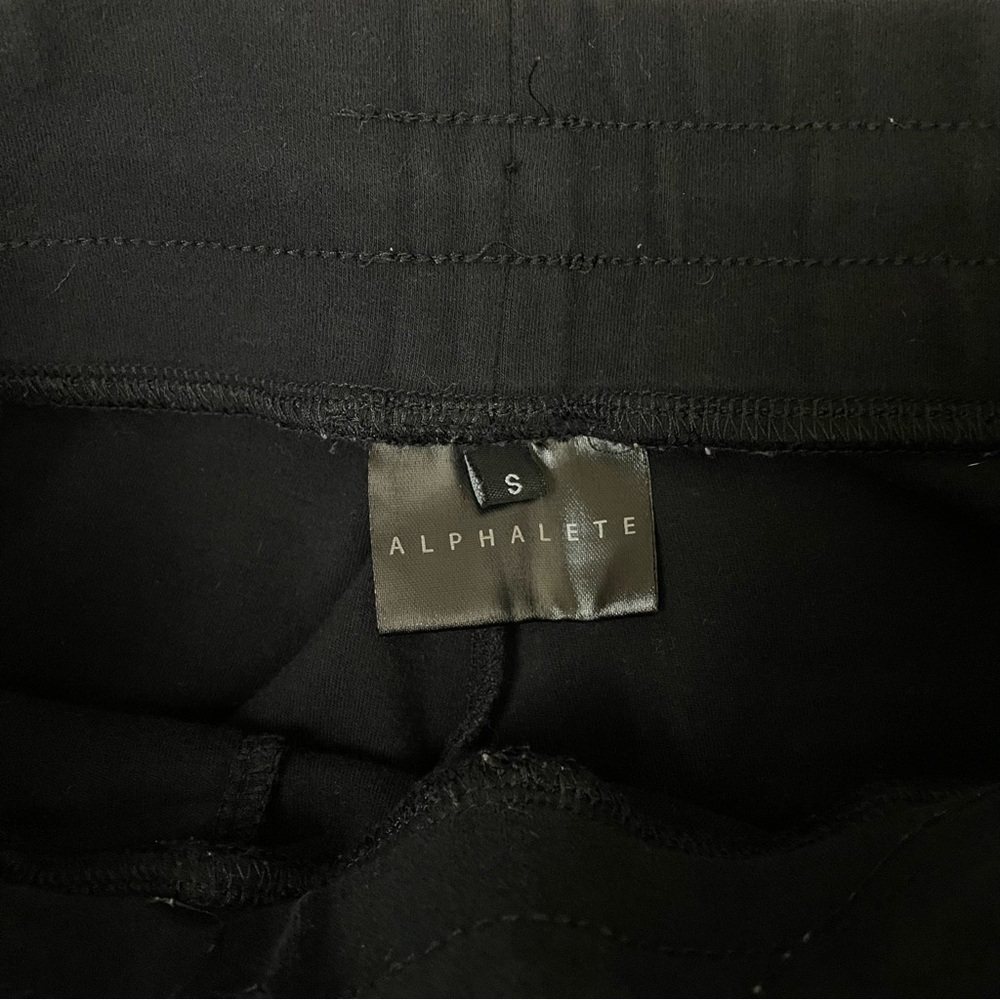 Alphalete Identity Jogger Black Small - Picture 10 of 14